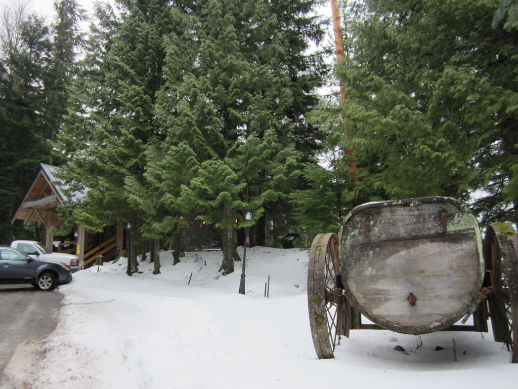 The Lodge At Skeena Landing Terrace Exterior photo