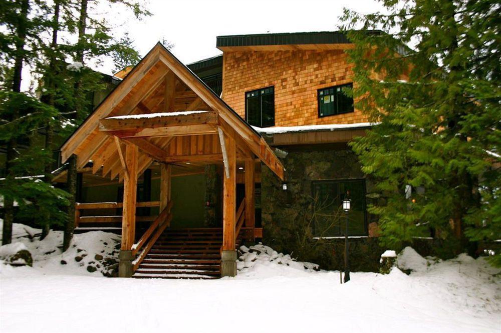 The Lodge At Skeena Landing Terrace Exterior photo