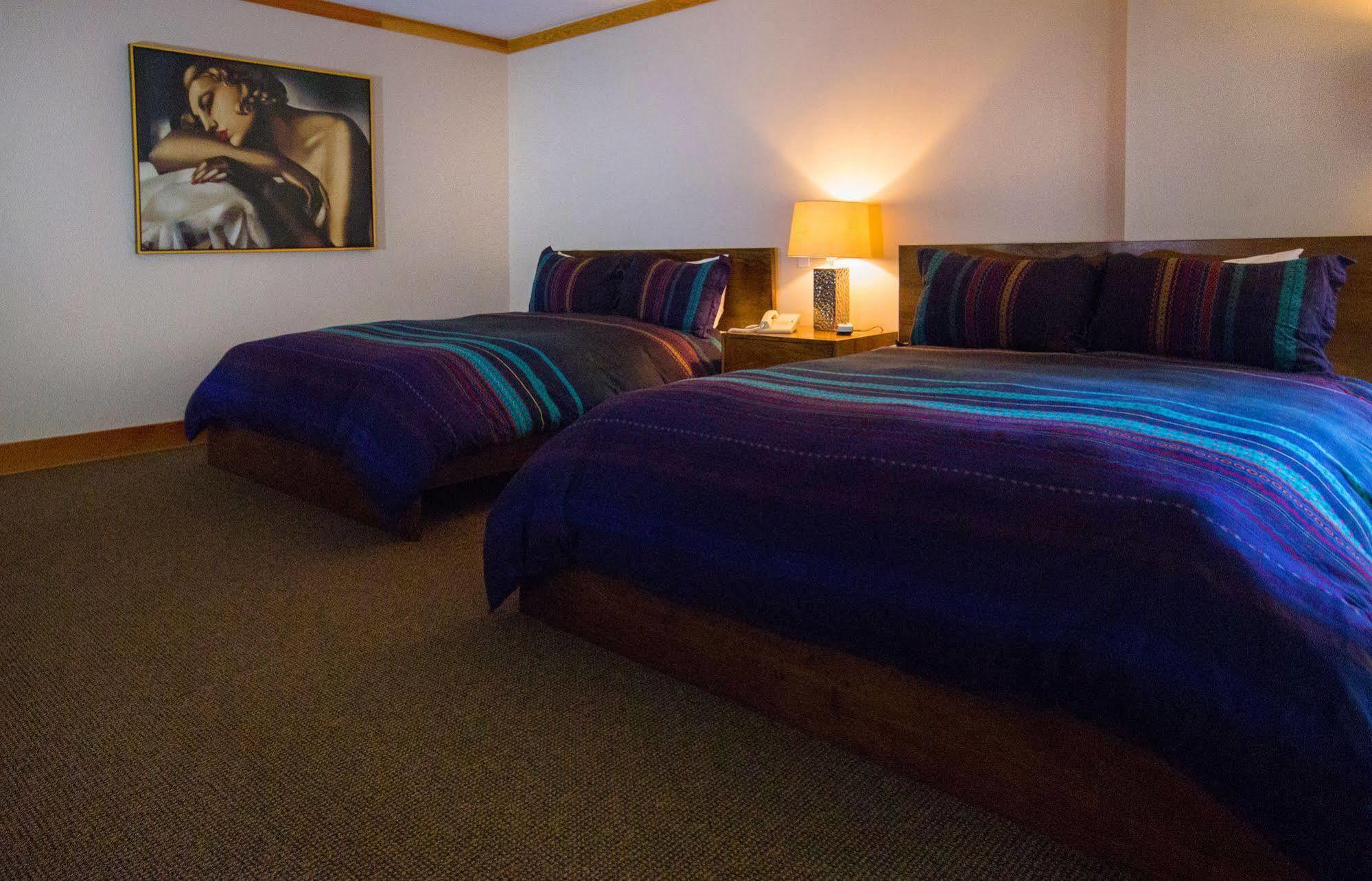 The Lodge At Skeena Landing Terrace Exterior photo