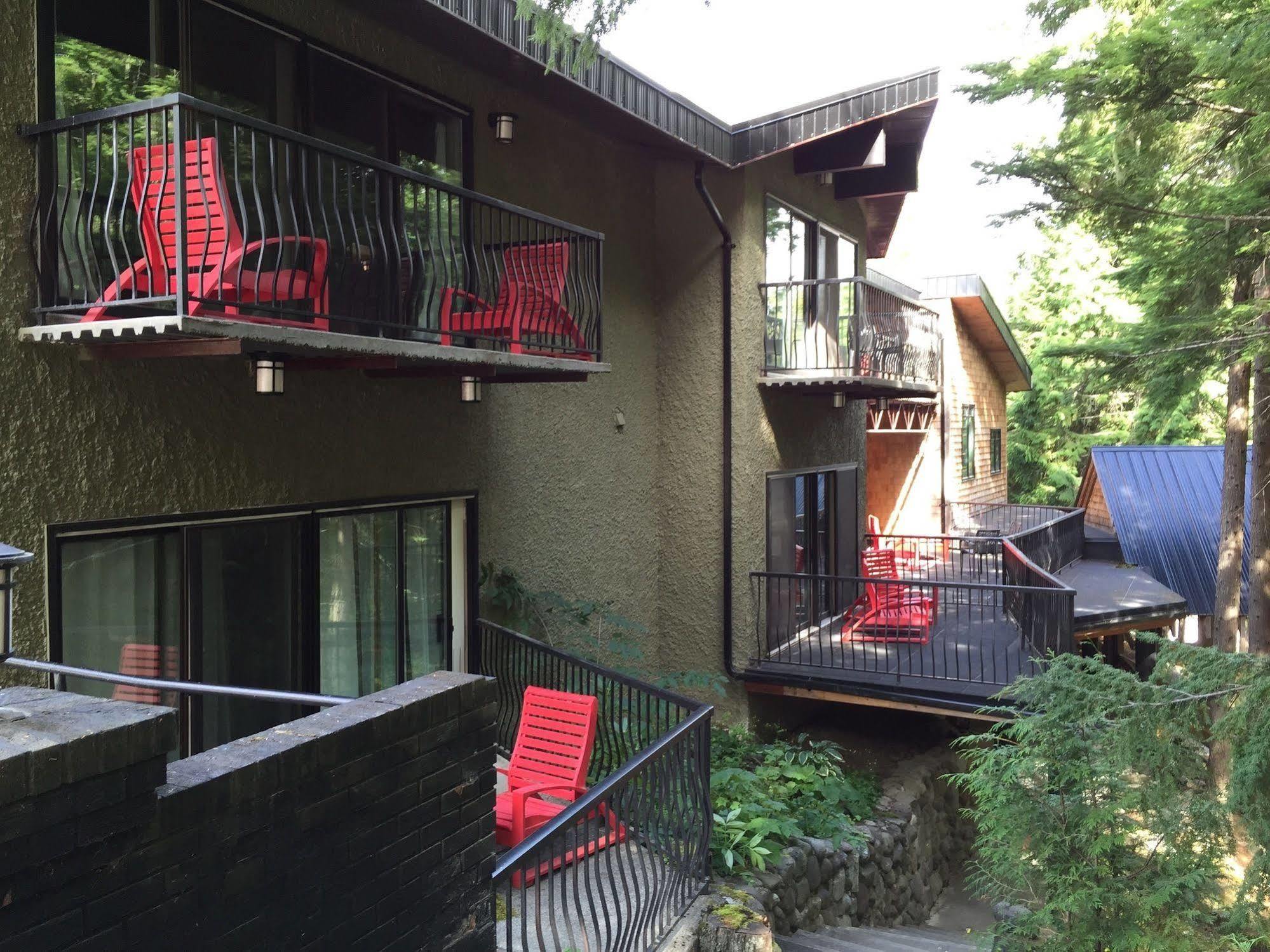 The Lodge At Skeena Landing Terrace Exterior photo
